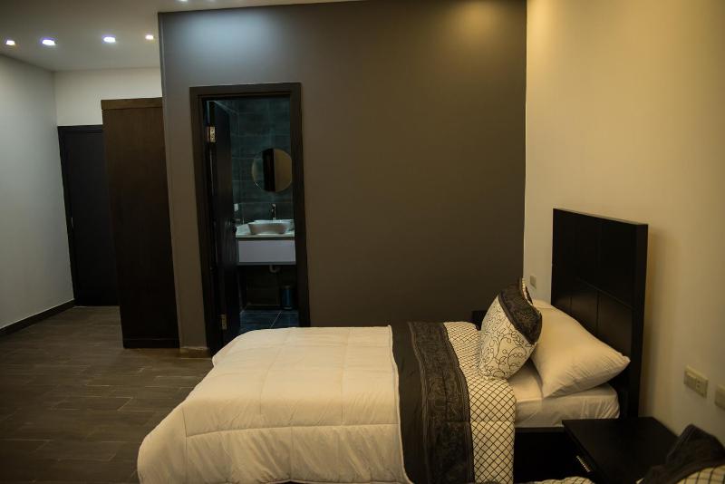 Marvel Stone Hotel - image 14