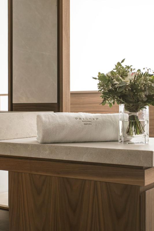 Double Room with Spa Access (1 Adult) image 4