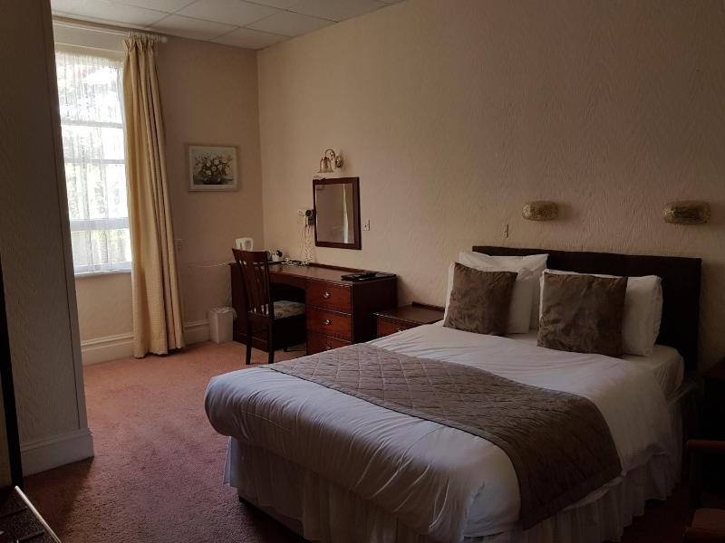 Burley Court Hotel - image 16