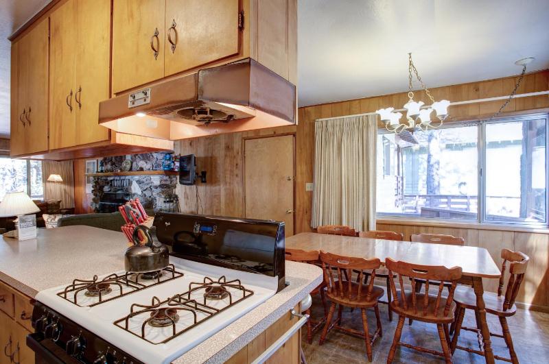 Three-Bedroom House image 2