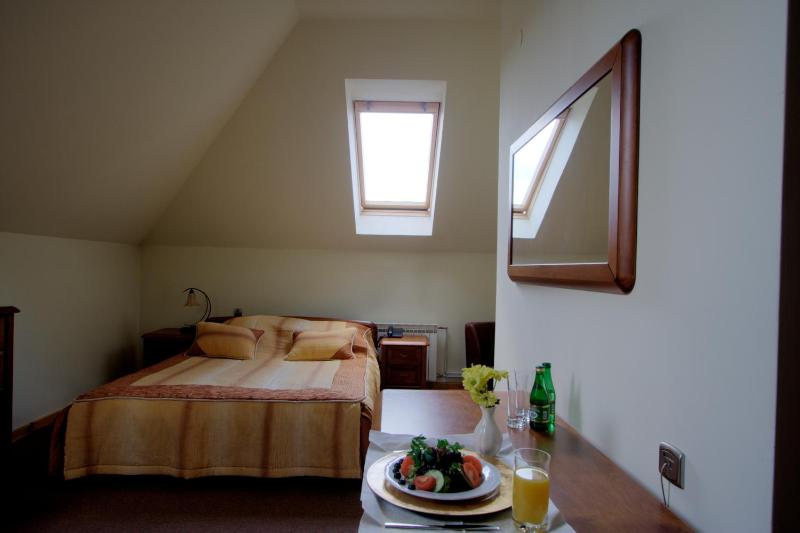 Standard Double Room image 4