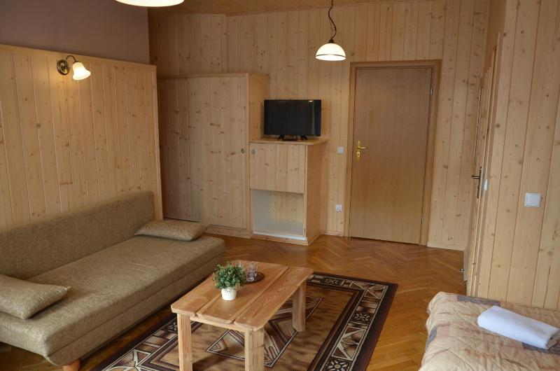 Triple Room image 2