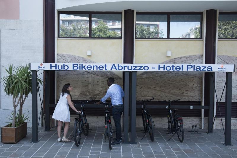 Hotel Plaza - image 30