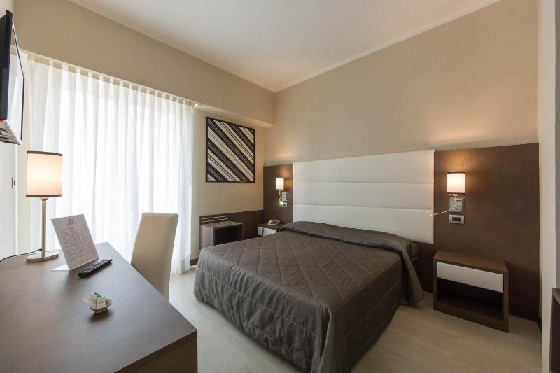 Double or Twin Room with Side Sea View image 1