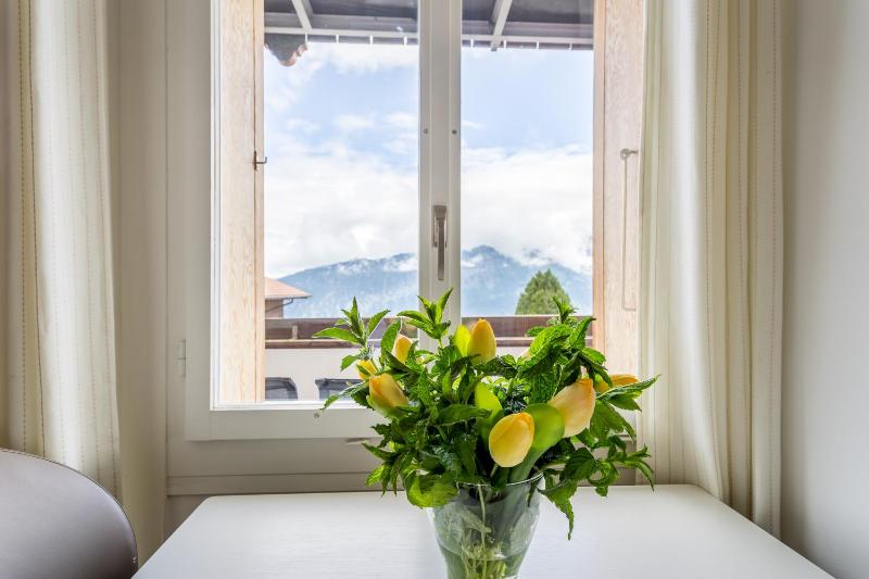 Triple Room with Balcony image 4