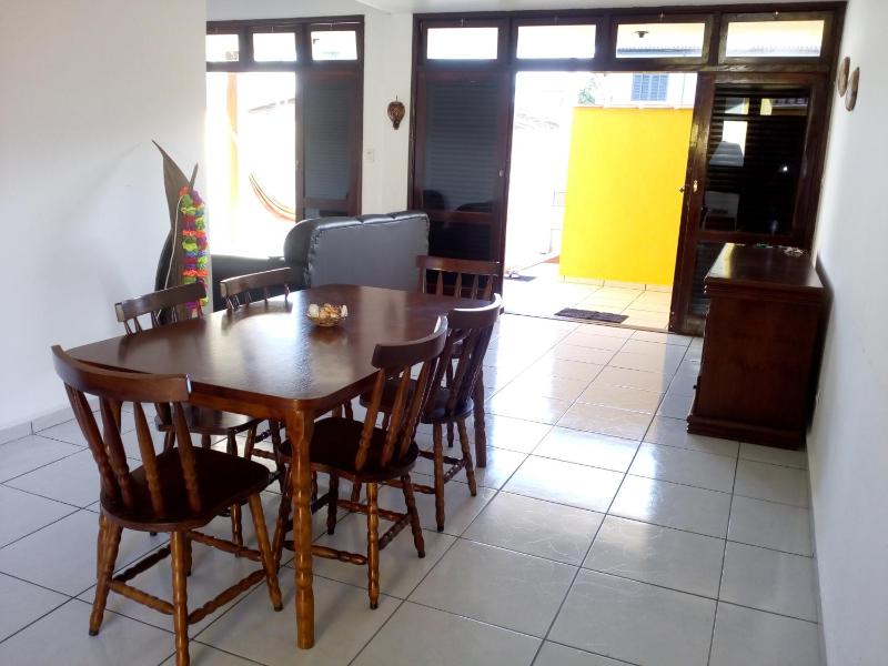 Casa com piscina na Praia Grande - image 24