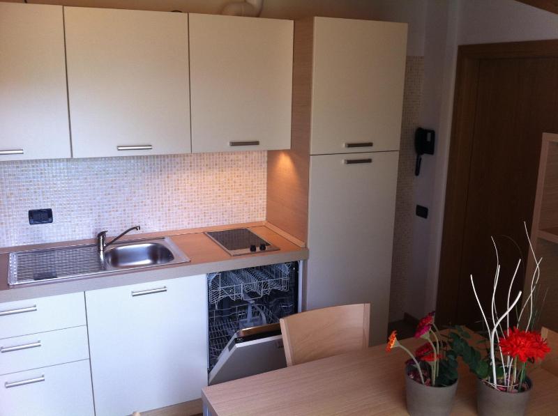 One-Bedroom Apartment with Balcony (5 Adults) image 2