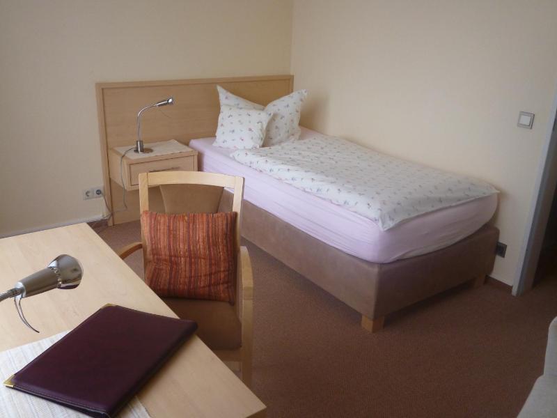 Single Room image 1