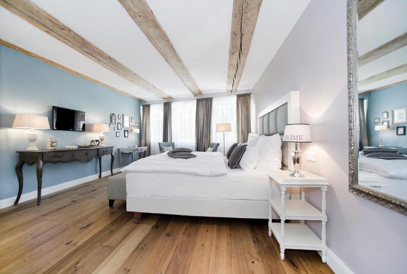Double Room image 2