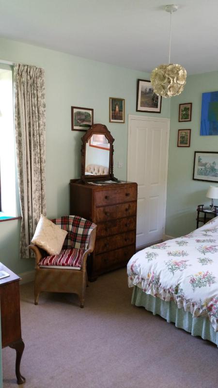 Double Room image 3