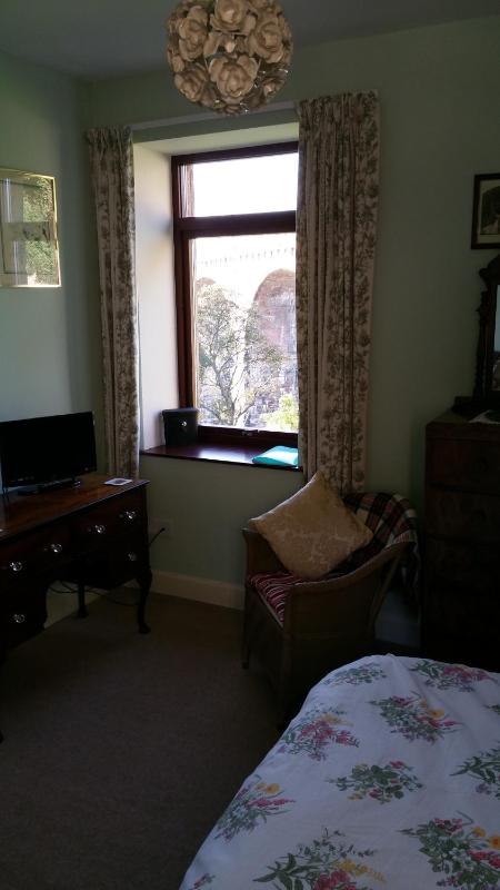 Double Room image 2