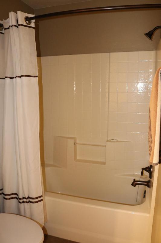 Deluxe Double Room image 3