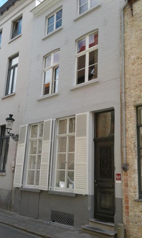 Guest house Adonis - image 1
