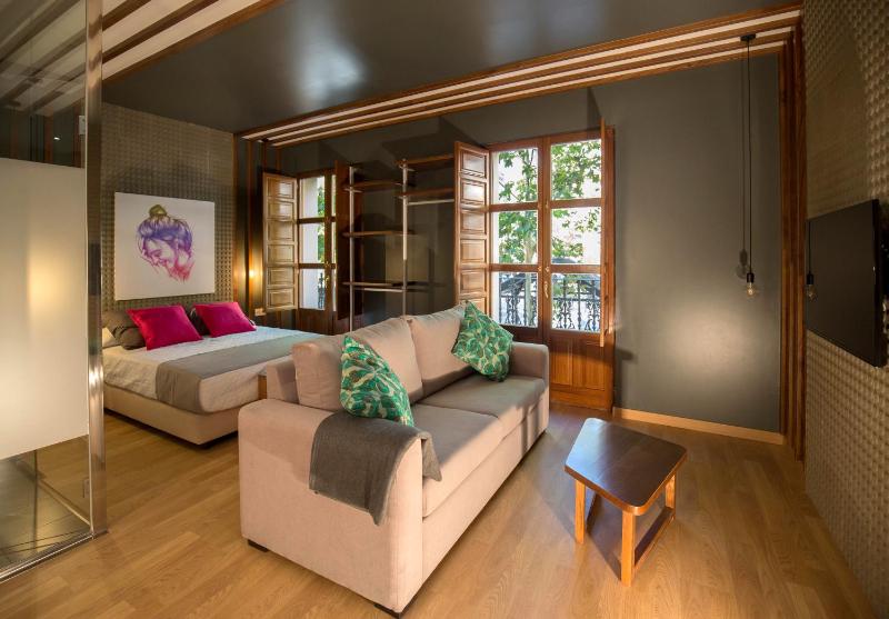 Superior Loft image 3