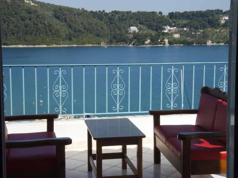 Agnàntema Portside Stays Skiathos The Authentic Sporadean Living - image 38