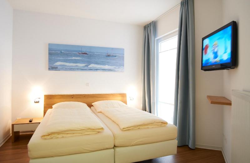 Apartment - Ground Floor (Street View) image 4