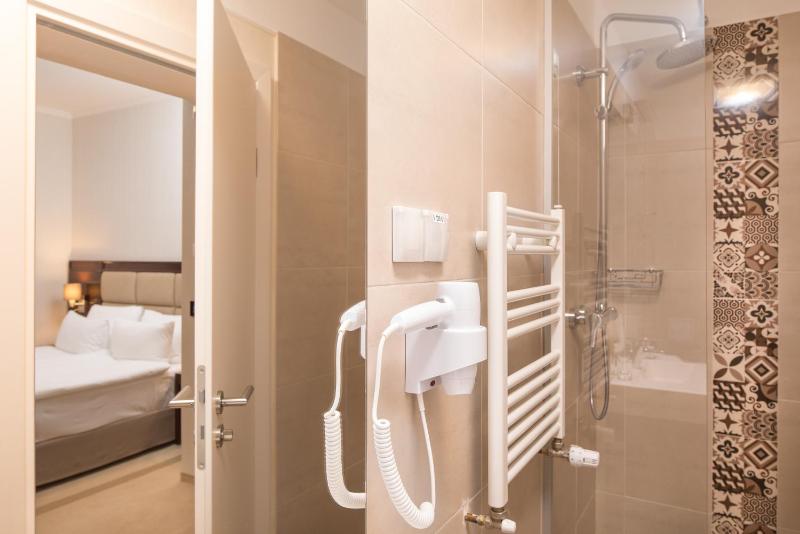 Superior Double or Twin Room image 2