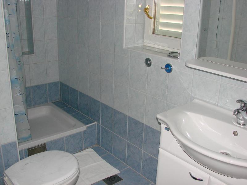Triple Room image 4