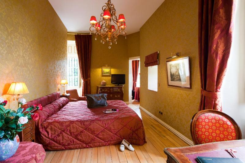 Prestige Double Room image 4