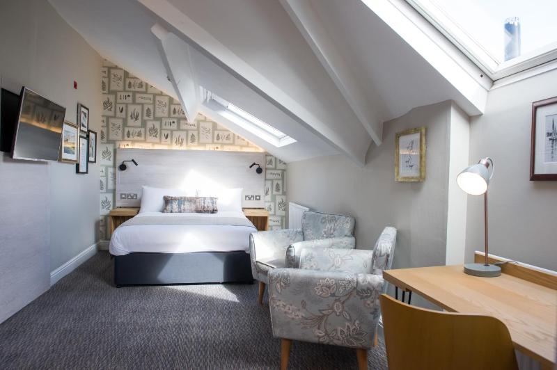 Double Room with View image 3