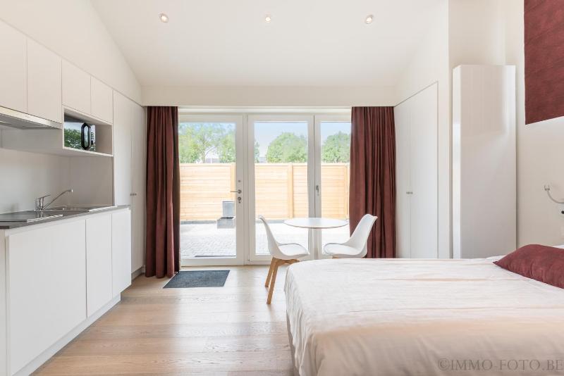 Standard Double Room image 1