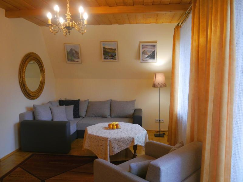Apartment with Mountain View image 2