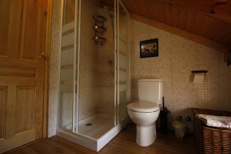Three-Bedroom Townhouse image 1