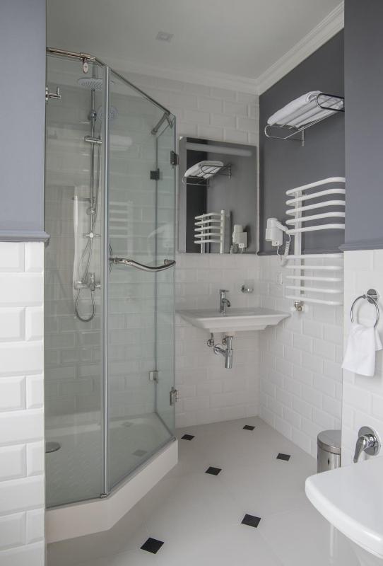 Single Room image 2