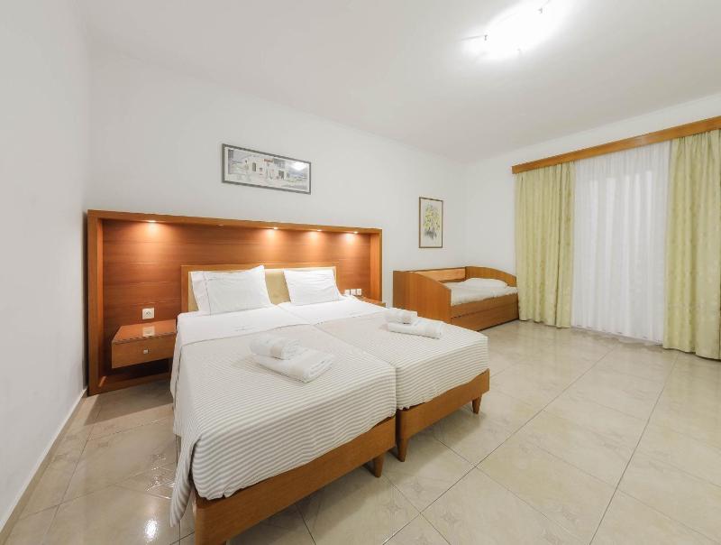 Apartment (3-4 Adults) image 3