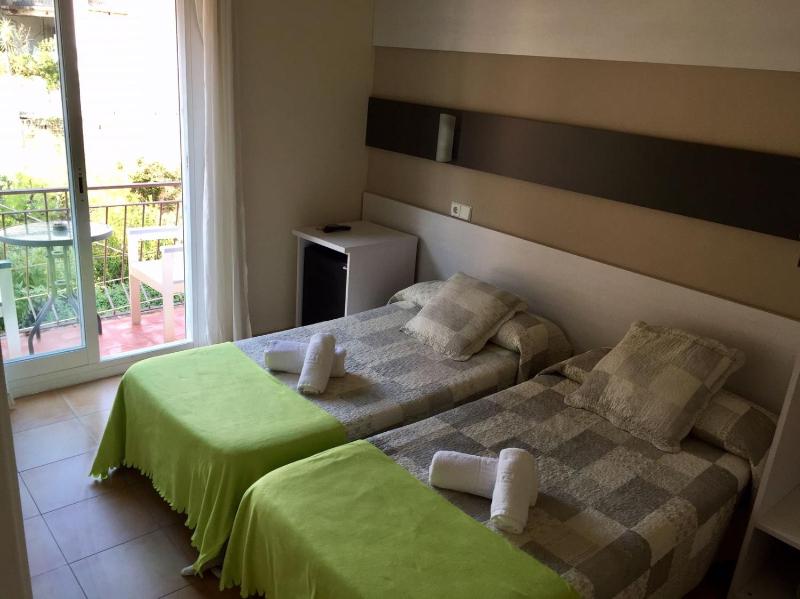 Hostal Termes - image 38
