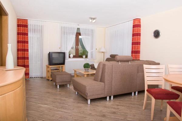 Two-Bedroom Holiday Flat image 3