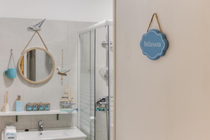 Beach House Apartment - image 16