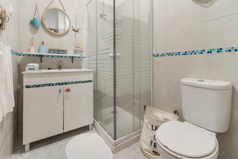 Beach House Apartment - image 9