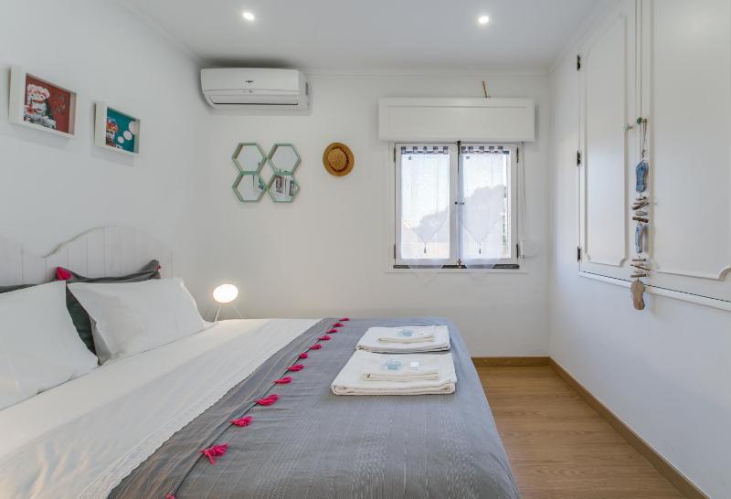 Beach House Apartment - image 20