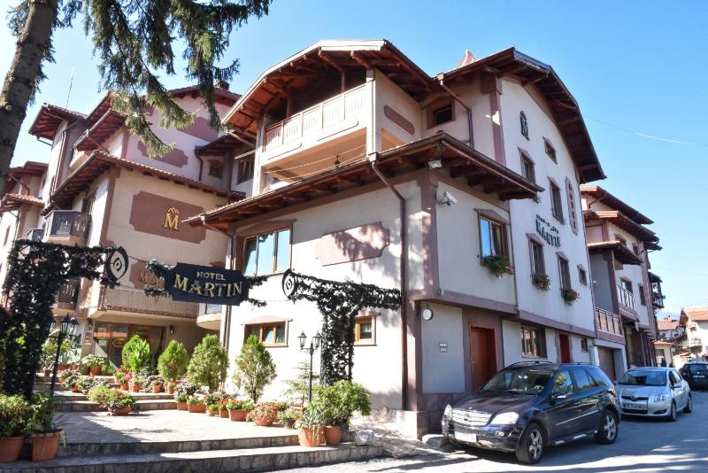 Martin Club Hotel - image 1