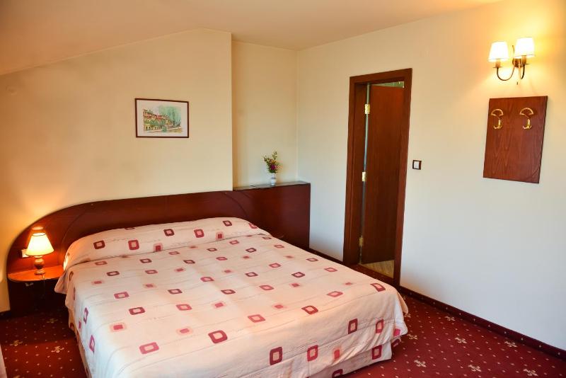 Martin Club Hotel - image 9