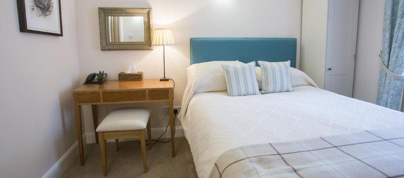 Small Double Room image 1