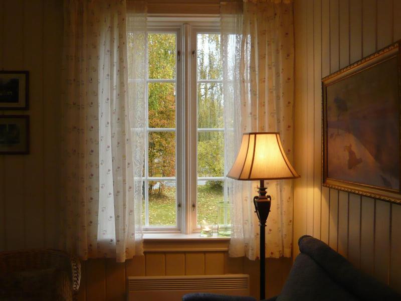 One-Bedroom Apartment image 3