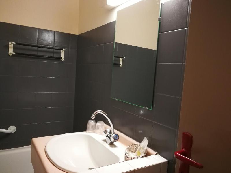 Double Room with Mountain View image 2
