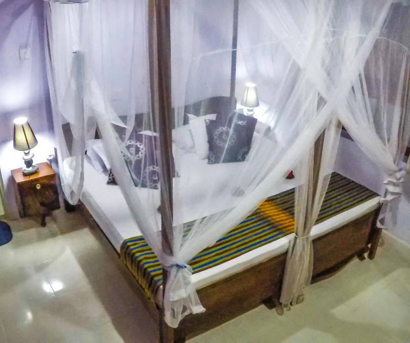 Wijenayake's - Beach Haven Guest House - Galle Fort - image 4