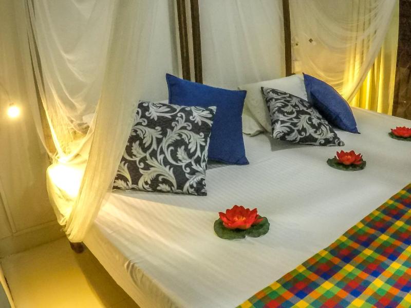 Wijenayake's - Beach Haven Guest House - Galle Fort - image 10