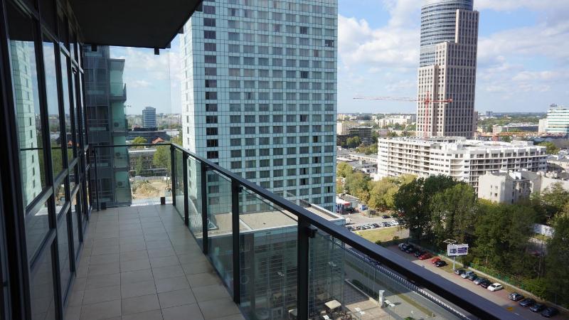 Luxury Two-Bedroom Apartment image 2