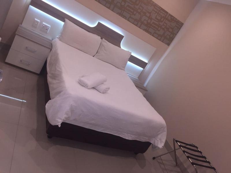 Solrand Hotel - image 9