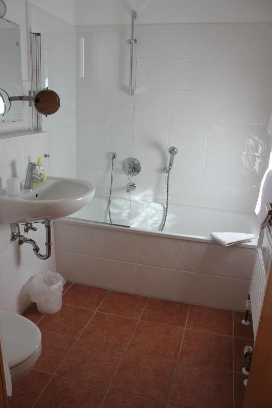 Two-Bedroom Apartment (4 Adults) - First Floor image 1