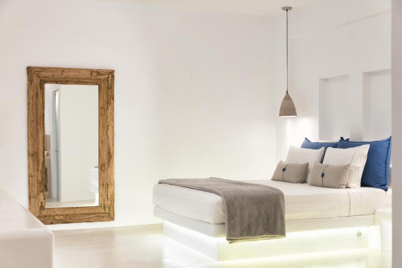 Anna Platanou Suites - image 17