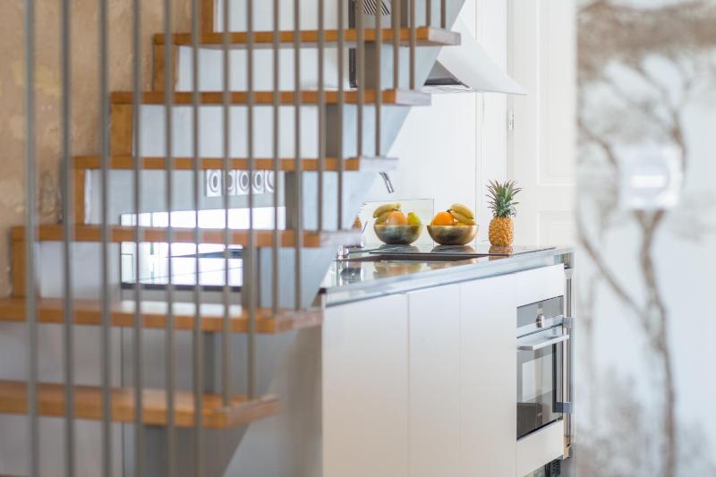 Apartment - Split Level image 2