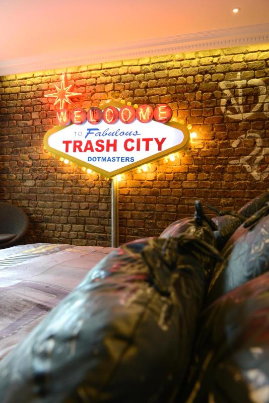 Trash City Suite image 2