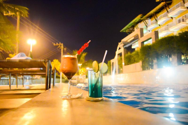 Real Classic Hotel - image 12