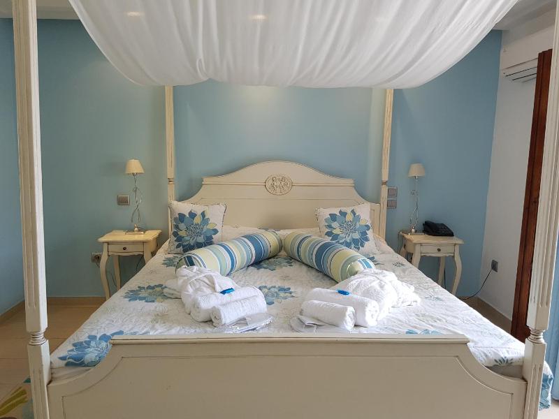 Executive Suite image 2