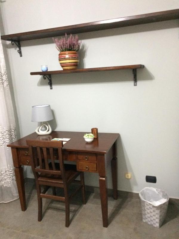 Large Double or Twin Room image 2